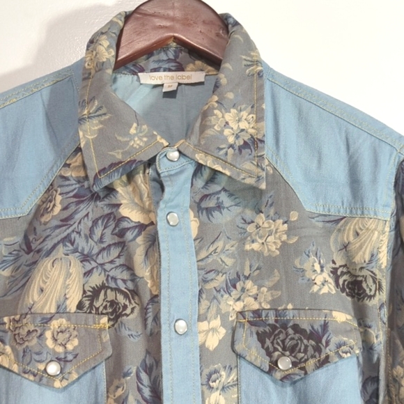 2/$30 Love The Label Floral Denim Corduroy Button Down Shirt - Picture 2 of 7